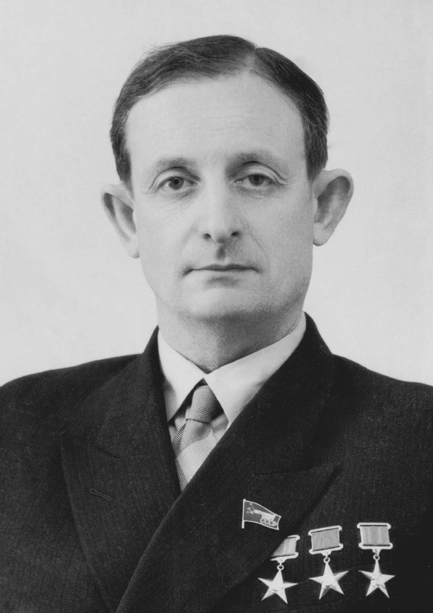 Харитон Юлий Борисович