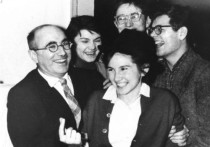 "Горение и детонация" Якова Зельдовича