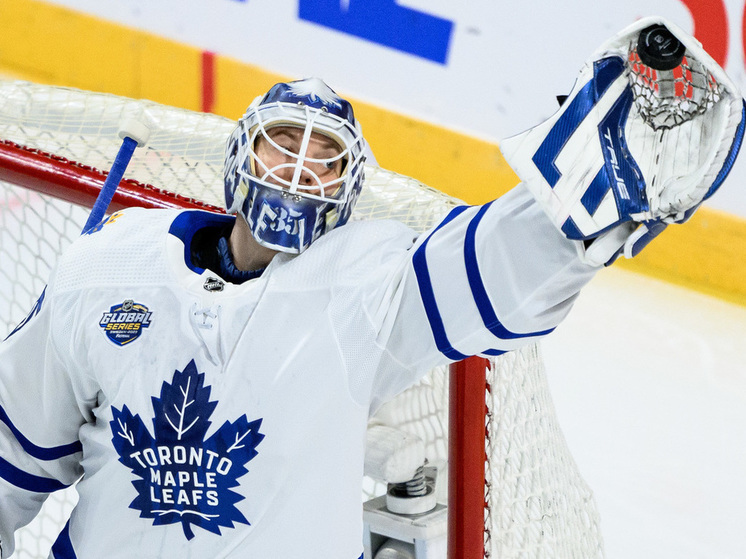 «Вегас» подписал контракт с голкипером Самсоновым