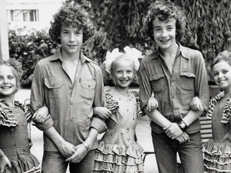 Братьям Торсуевым, сыгравшим Электроника и Сыроежкина, исполнилось 60 лет